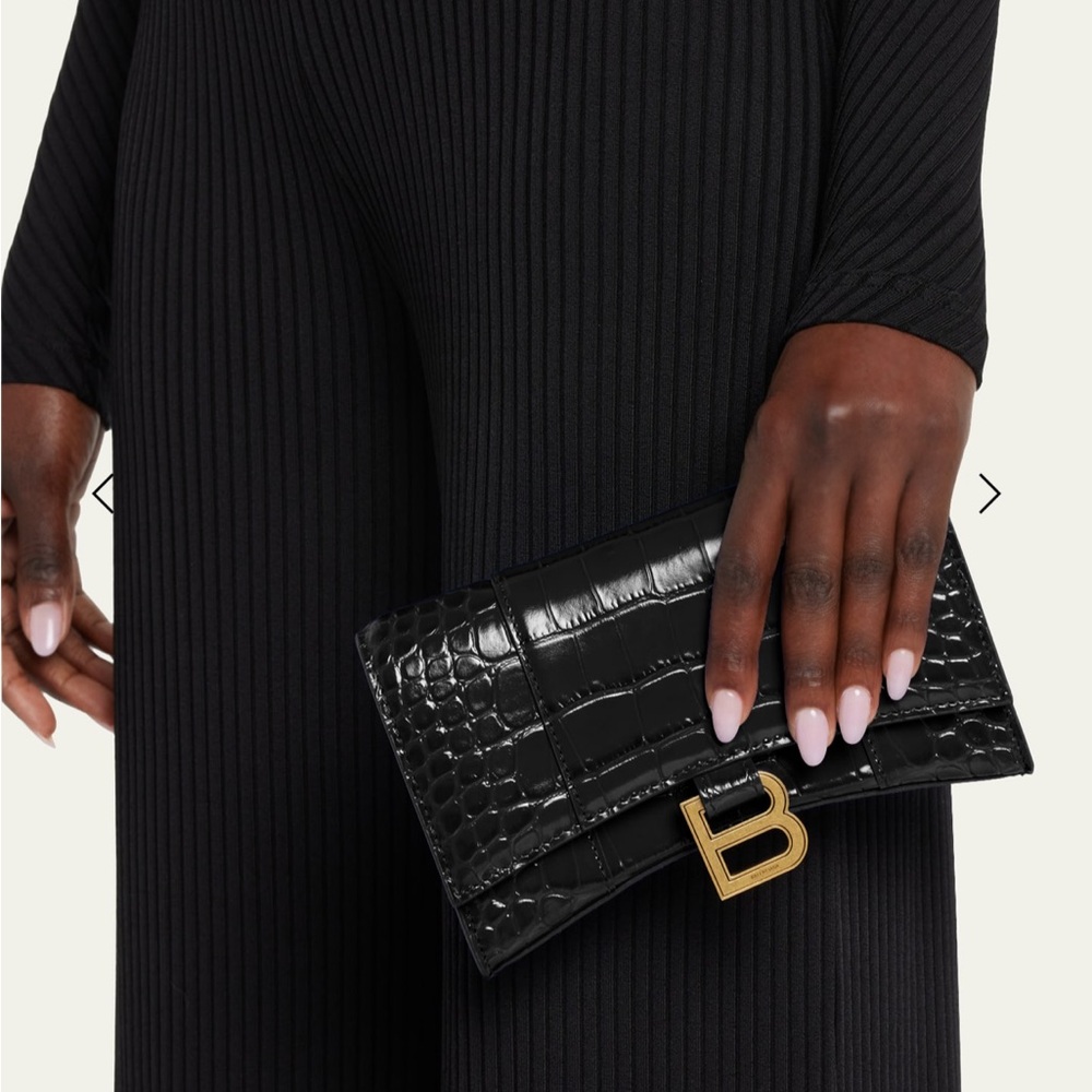BALENCIAGA
Hourglass Shiny Mock-Croc Chain Wallet